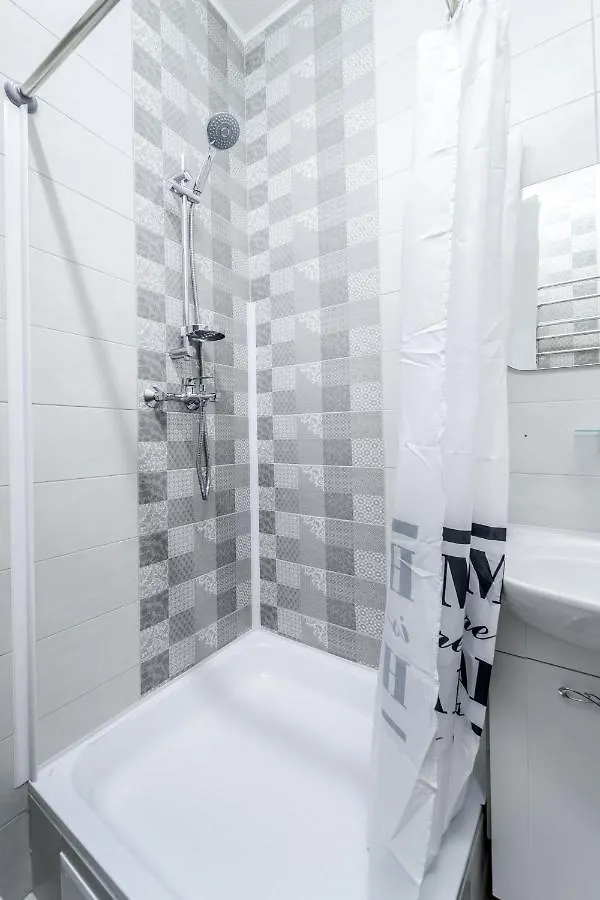 Modern Apartment In The Old City Львов
