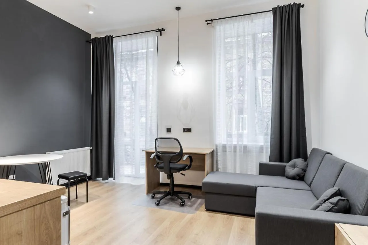 Modern Apartment In The Old City Львов