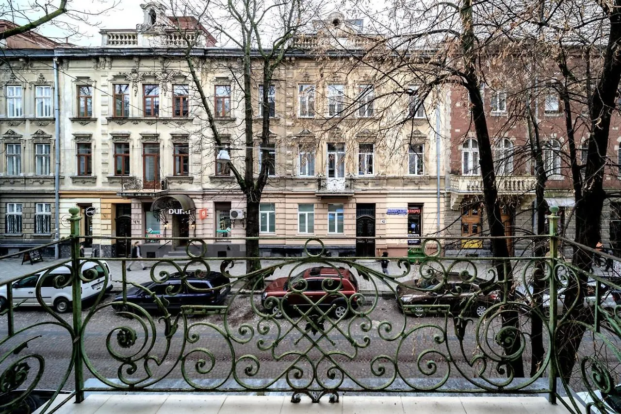 Modern Apartment In The Old City Львов